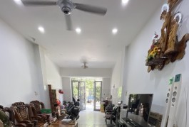 SIÊU PHẨM MẶT TIỀN KHU TÊN LỬA - 4x20M - 4 TẦNG - NHÀ THIẾT KẾ LỆCH TẦNG HIỆN ĐẠI nhỉnh 11 TỶ
